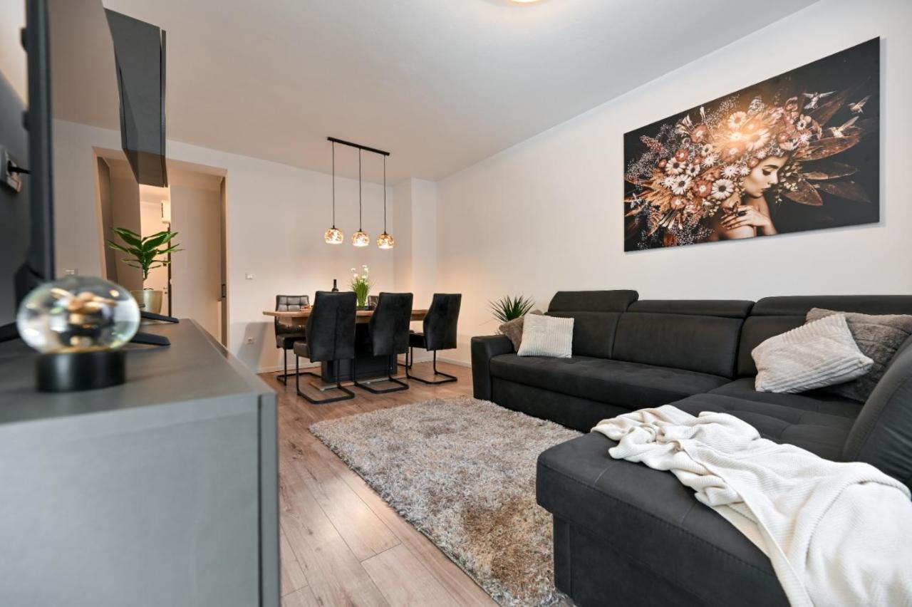 Newly Renovated Apartment Luce Zadar Exterior foto